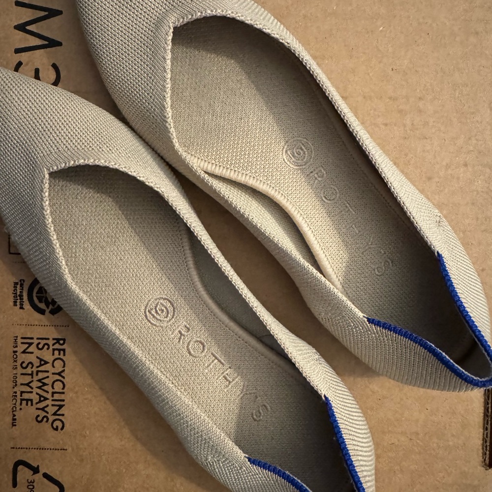Rothy's Cream pointed Flats